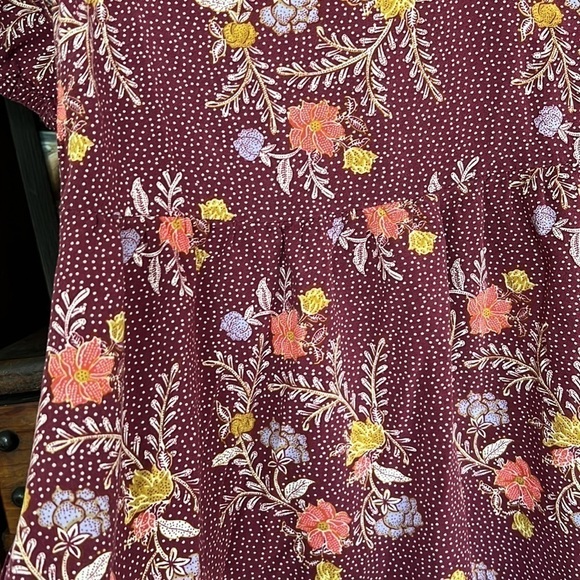 MAURICES Burgundy/Gold/Orange/Lavender Floral Dress w/Ruffle Hem, Size XS, GUC. - Picture 6 of 9